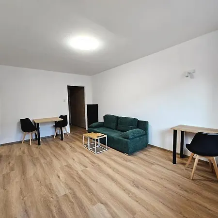 Aparttrans Old Town Apartment *